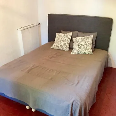 33 Av Des Anglais Villa *